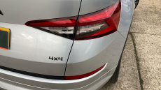 Skoda Kodiaq 2.0 TDI Sport Line 4x4 5dr DSG [7 Seat] Diesel Estate